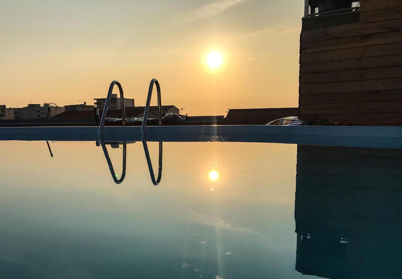 Hotel La Fregate カネ エクステリア 写真